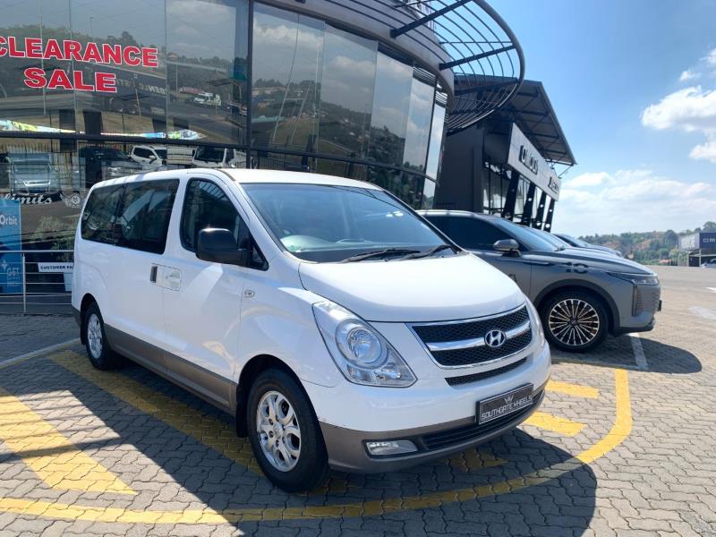 2015 Hyundai H-1 2.4